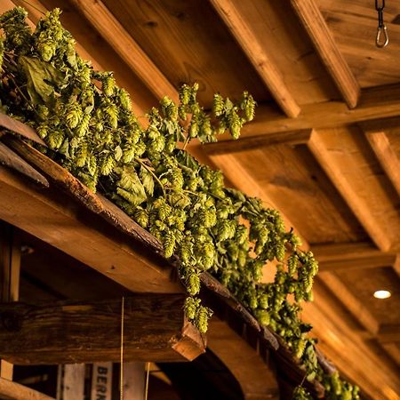 阿尔姆维尔特酒店 哈尔 外观 照片